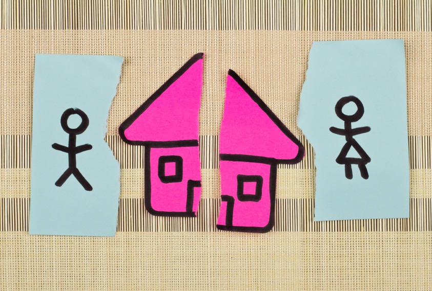 How is a House Divided in a Divorce?