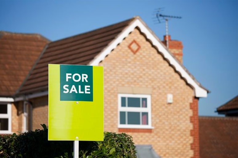 Can you trust 'we buy any house' companies